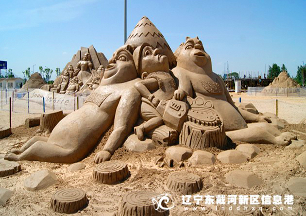 东戴河国际度假浴场游乐园和沙雕1.jpg